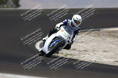 media/Jun-07-2025-TrackDaz (Sat) [[4413525952]]/A Group/12pm (Turn 2)/